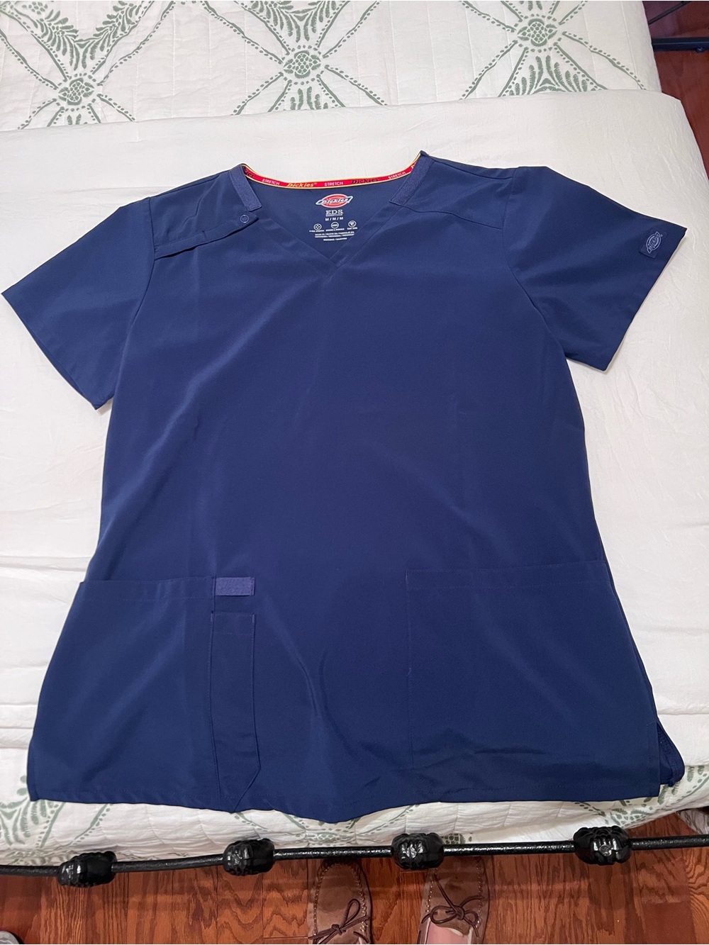 Dickies Navy Women’s Scrub Set M Top/S Bottom